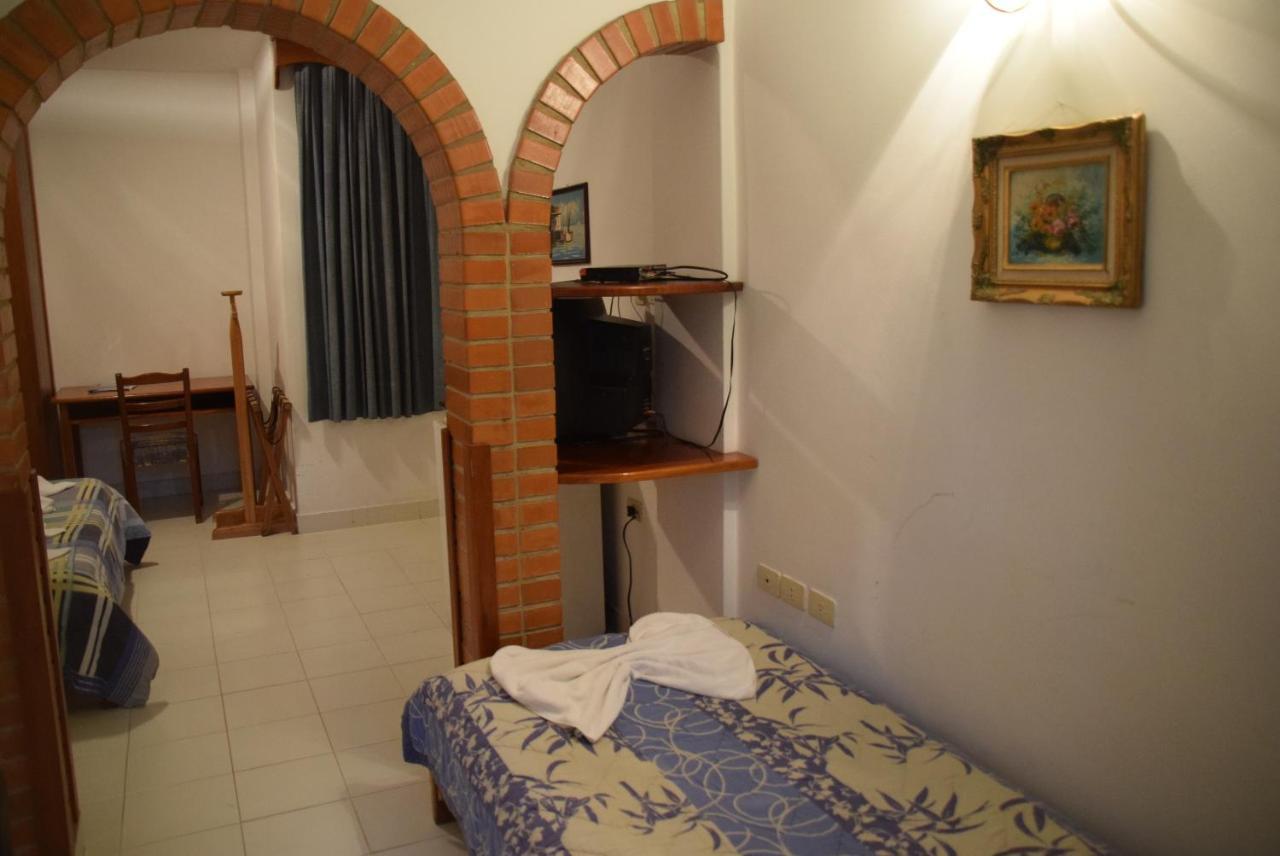 Hotel Portal Del Sol Asuncion Ngoại thất bức ảnh